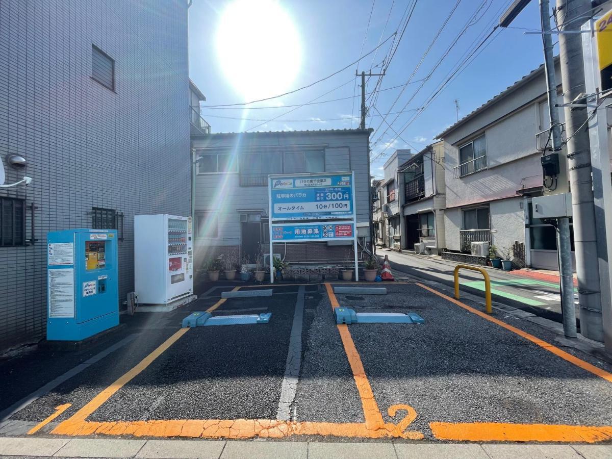 Вилла Tokyo Ueno Blue House Экстерьер фото